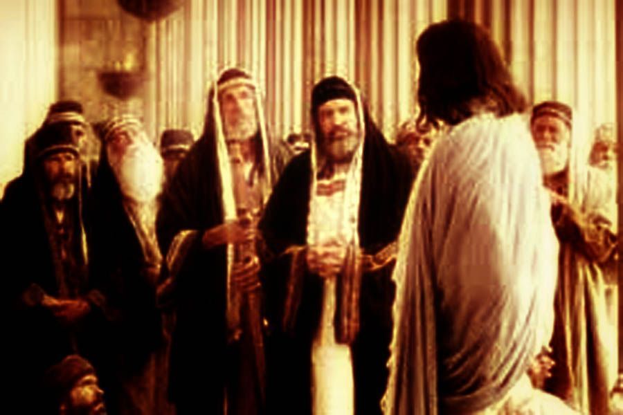 Los líderes religiosos intentan arrestar a Jesús